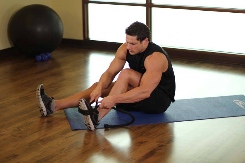 中级腹股沟拉伸