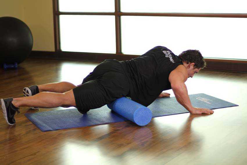 股四头肌自我肌筋膜放松