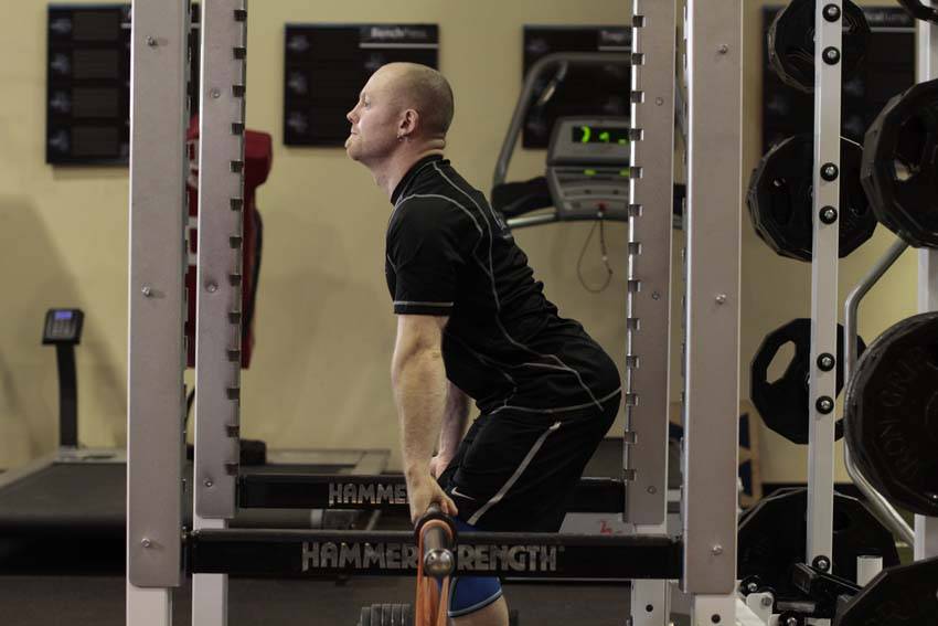 弹力带架上硬拉